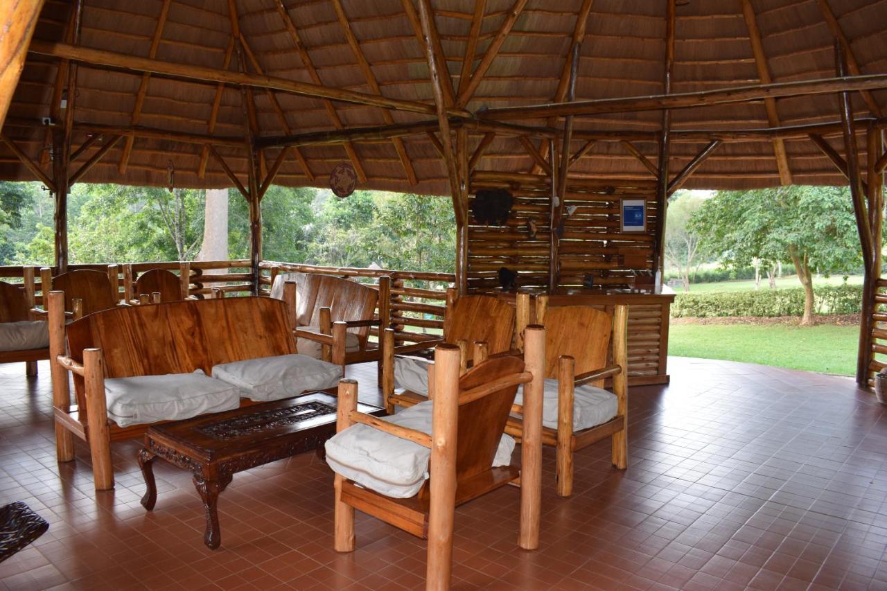 Kibale Guest Cottages Fort Portal Buitenkant foto